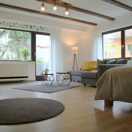 Studio-Apartment Mit Garten, Parkplatz & Kueche Offenburg Eksteriør bilde